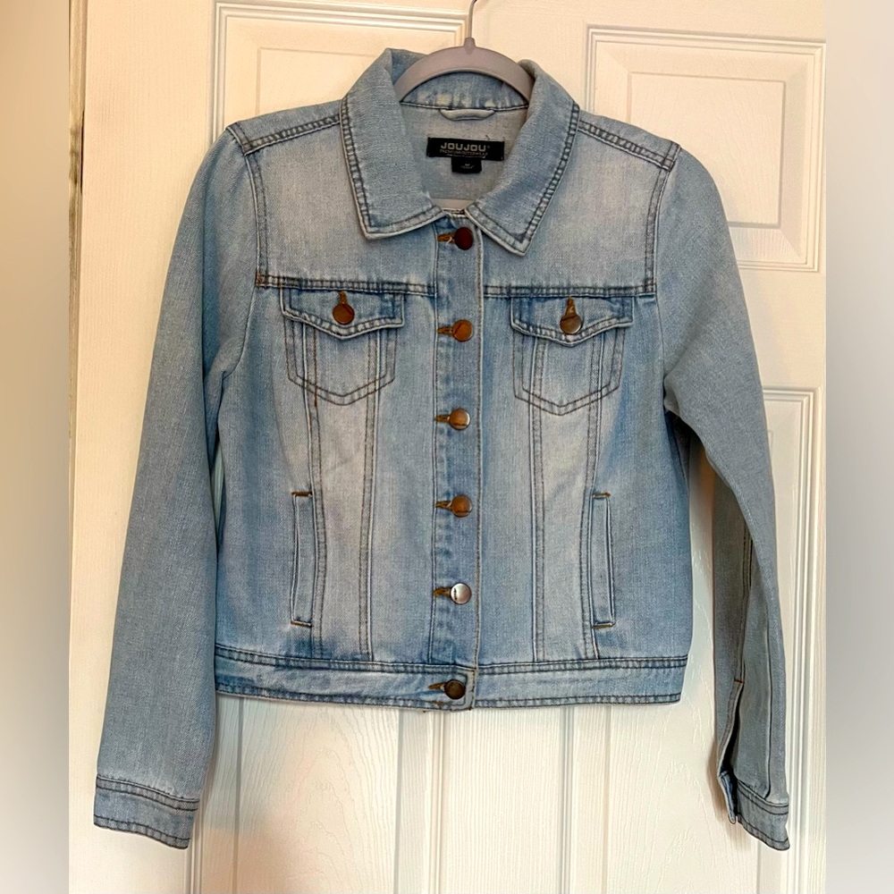 JOU JOU Premium Outerwear Light Blue Denim Jean Jacket Size Medium
